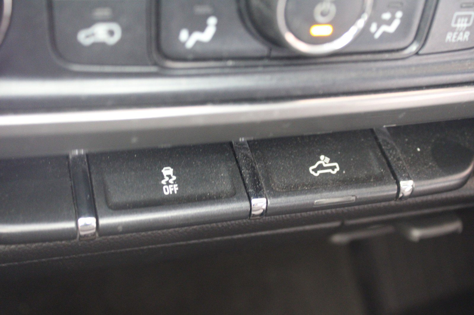 Used 2017 Chevrolet Silverado 1500 LT w/ Texas Edition image 21