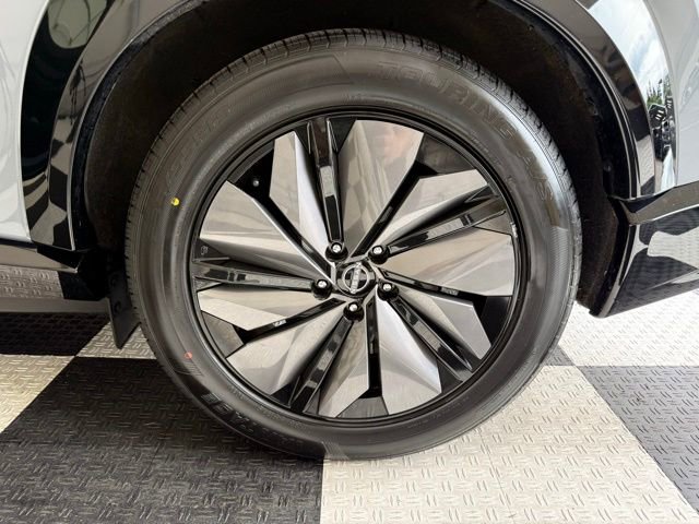 Used 2024 Nissan Ariya FWD image 11