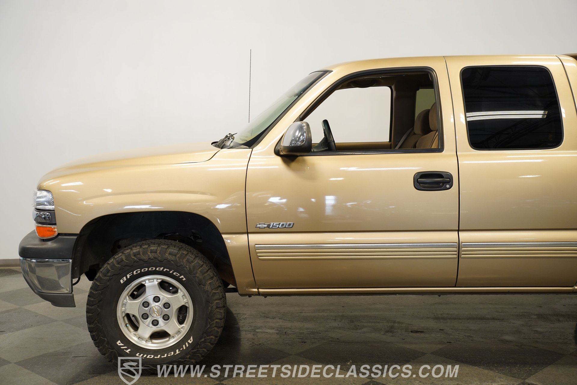 Used 2000 Chevrolet Silverado 1500 LS w/ Off-Road Chassis Pkg AWD/4WD image 24