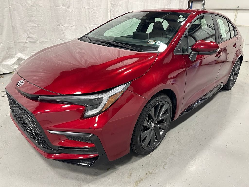 Used 2026 Toyota Corolla XSE FWD image 3