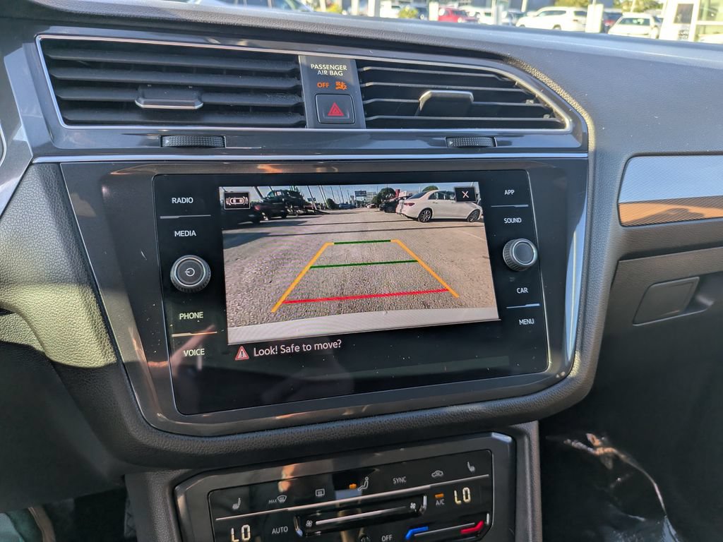 Used 2023 Volkswagen Tiguan SE FWD image 20