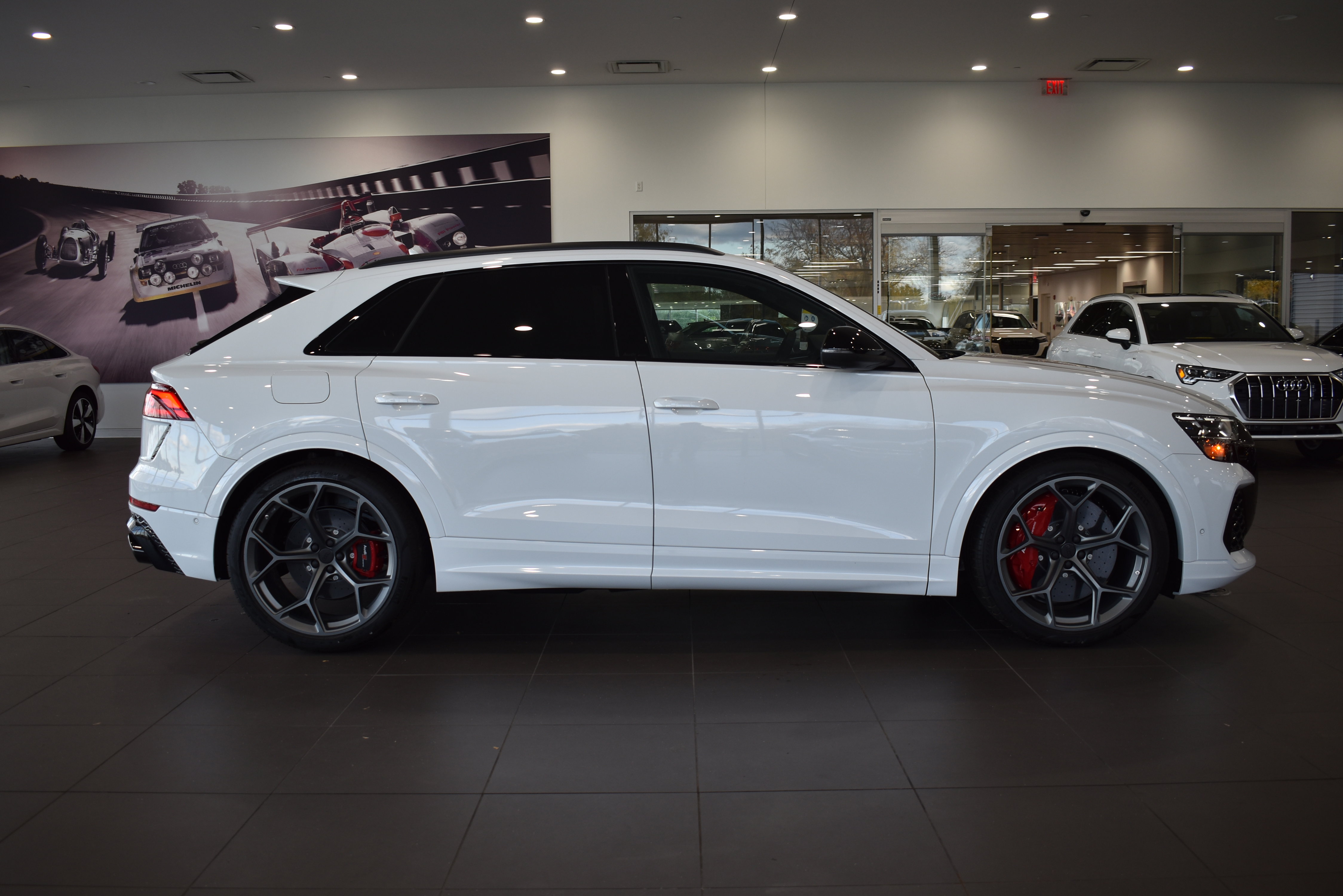 New 2026 Audi RS Q8 performance image 12