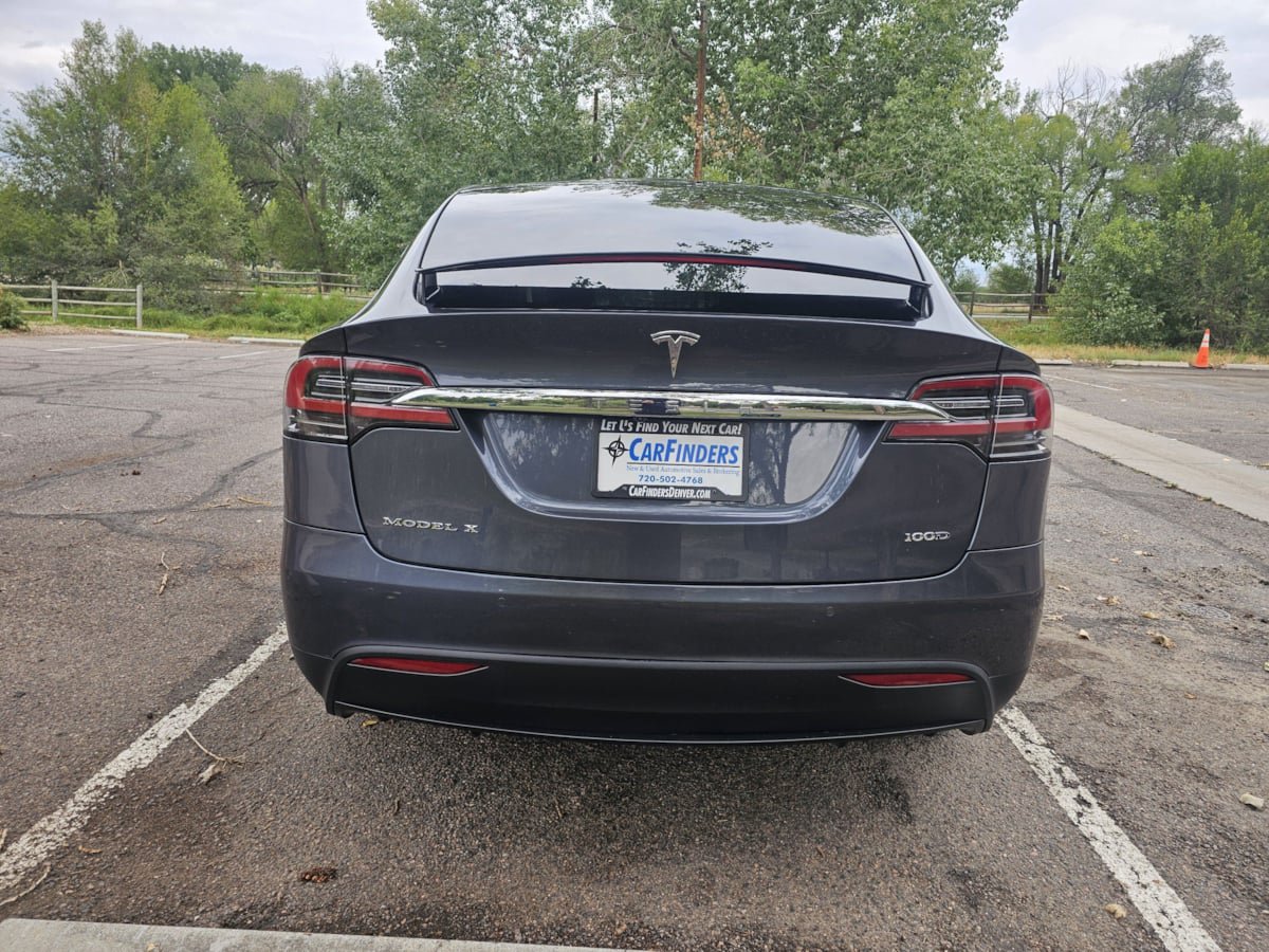 Used 2017 Tesla Model X 100D AWD/4WD image 4