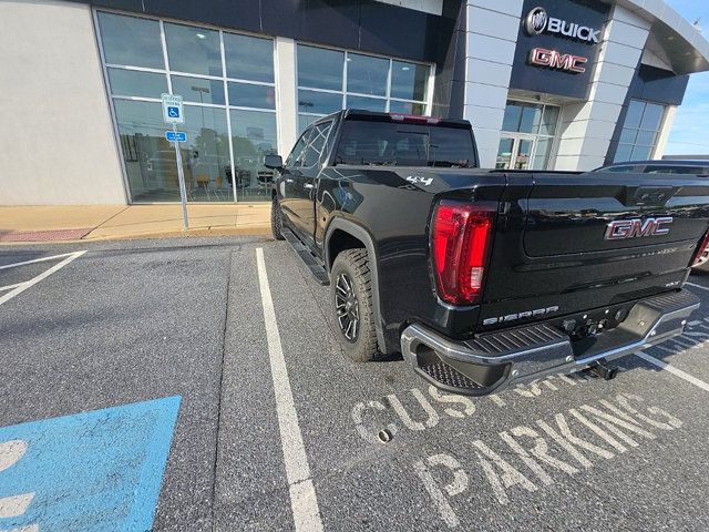 Certified 2024 GMC Sierra 1500 SLT w/ SLT Premium Plus Package AWD/4WD image 6