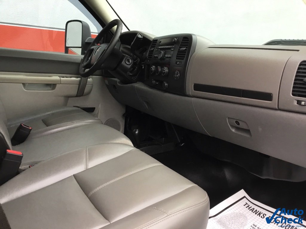 Used 2013 GMC Sierra 3500 W/T w/ Snow Plow Prep Package image 32