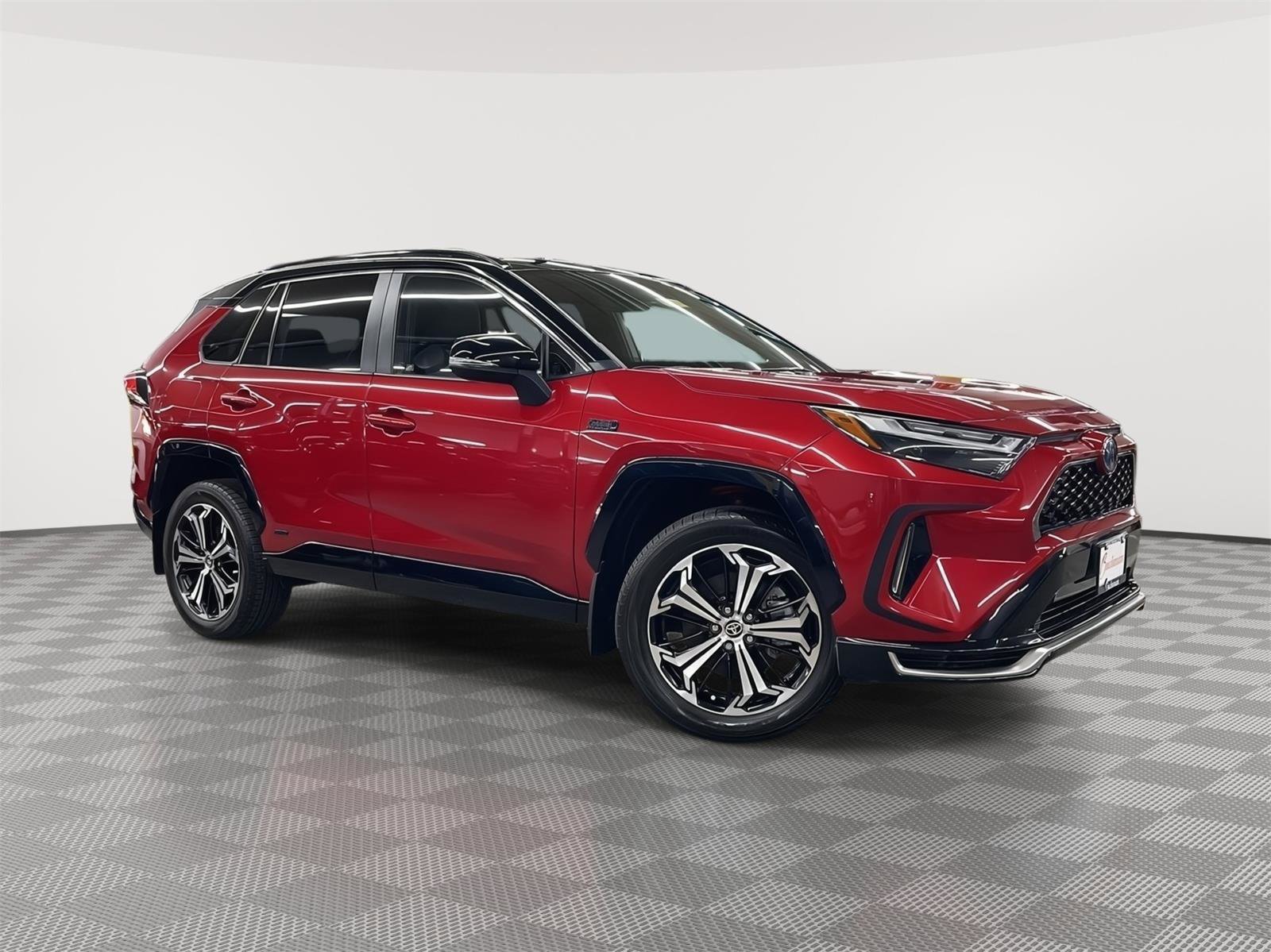 Used 2023 Toyota RAV4 XSE w/ Weather Package video 2