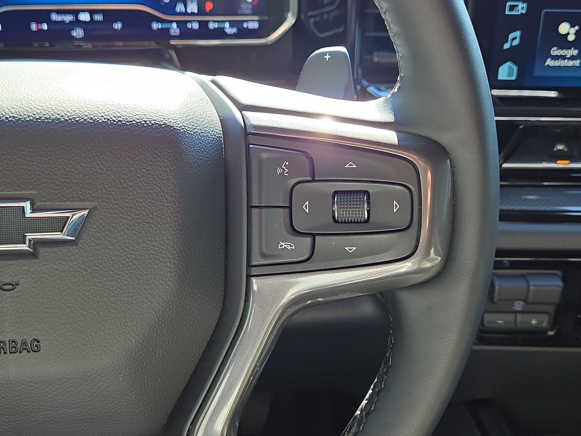Used 2024 Chevrolet Silverado 1500 ZR2 w/ Technology Package AWD/4WD image 21