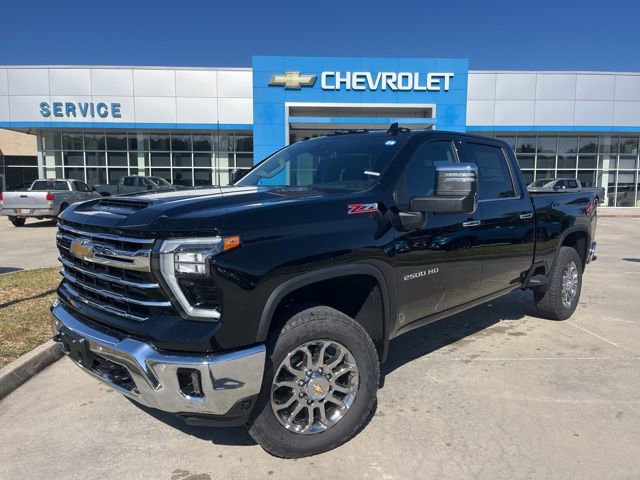 New 2026 Chevrolet Silverado 2500 LTZ w/ LTZ Plus Package AWD/4WD image 2