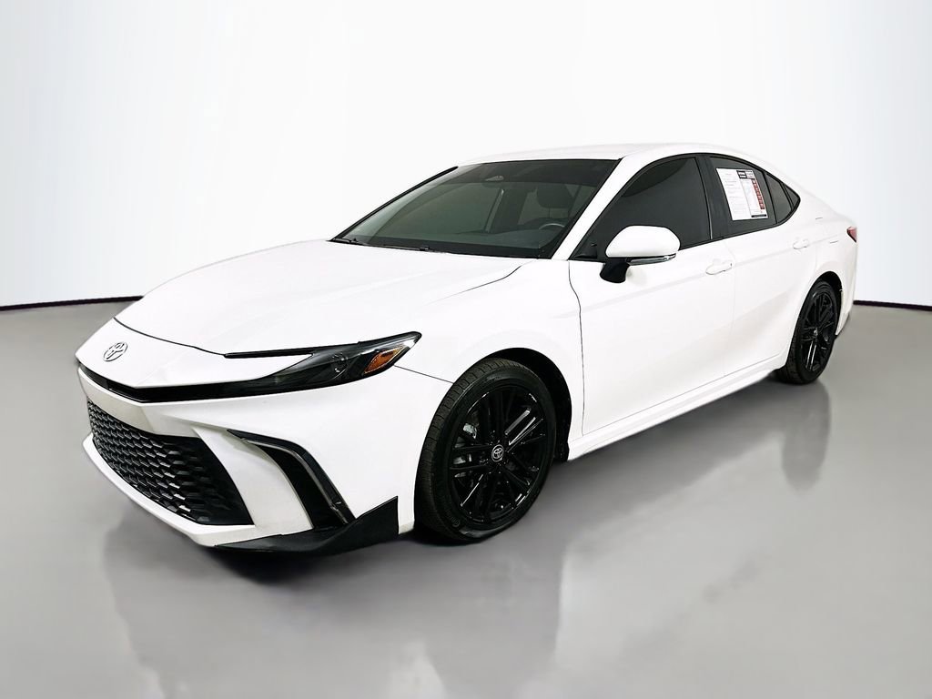 Used 2025 Toyota Camry SE w/ Convenience Package video 3