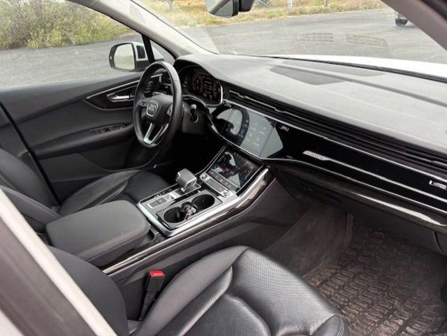 Used 2023 Audi Q7 3.0T Premium Plus AWD/4WD image 23