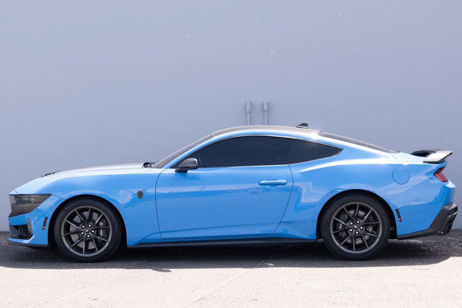 Used 2024 Ford Mustang Dark Horse RWD image 19