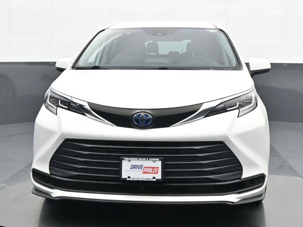 Used 2022 Toyota Sienna LE