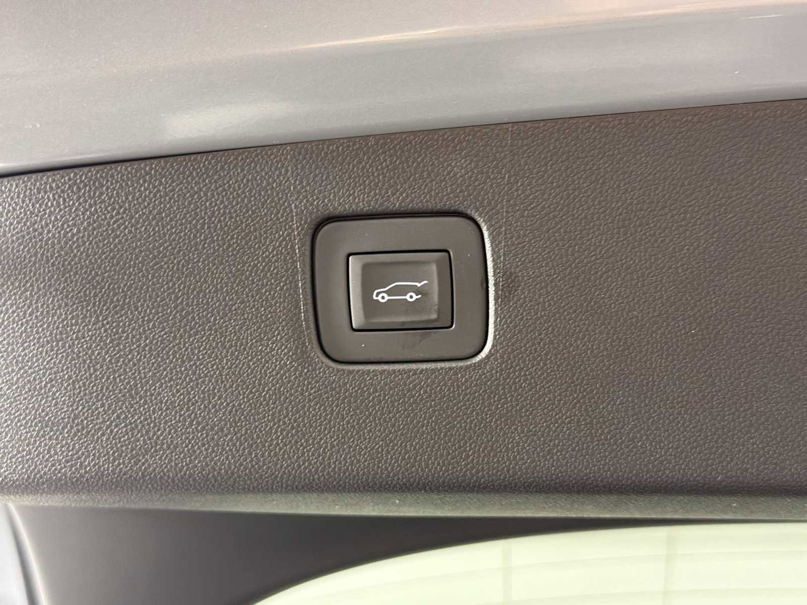 New 2026 Buick Envista Avenir image 17