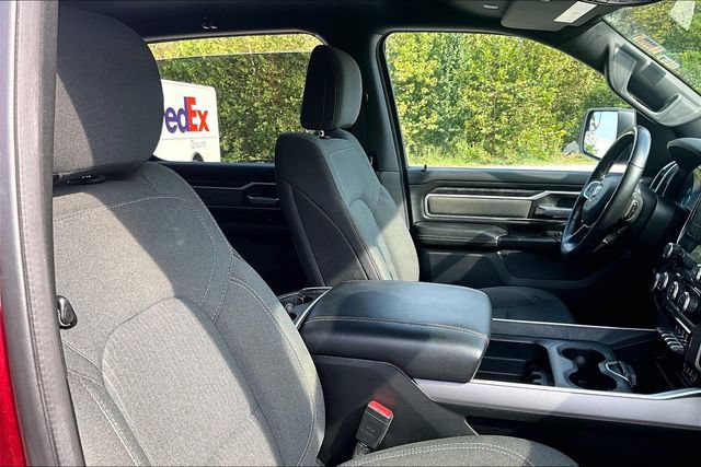Used 2022 RAM 1500 Big Horn AWD/4WD image 7