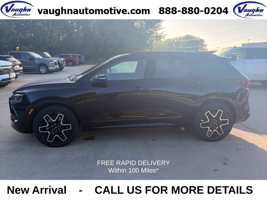 Used 2025 Chevrolet Blazer RS w/ Driver Confidence II Package AWD/4WD image 1