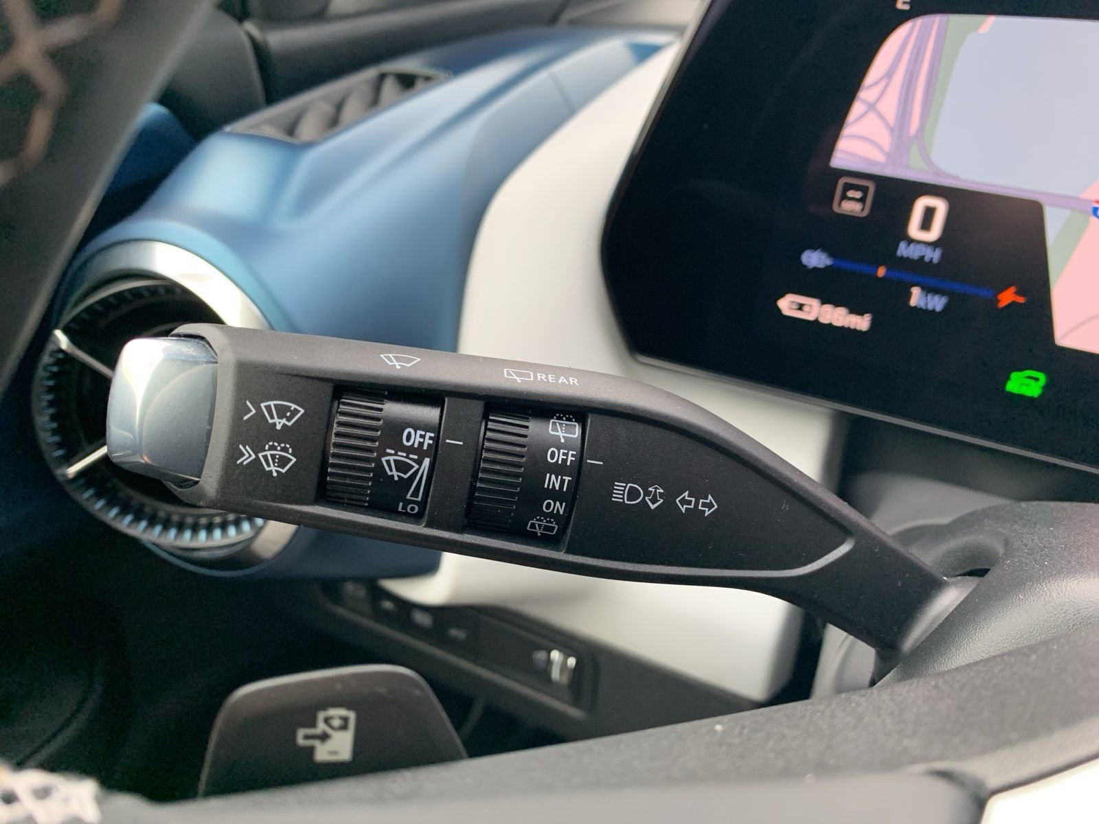 New 2026 Chevrolet Equinox EV LT image 30