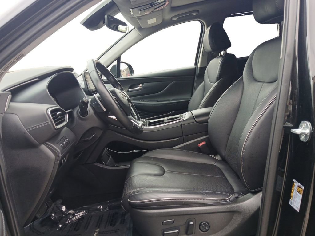 Used 2023 Hyundai Santa Fe Limited w/ Cargo Package image 9