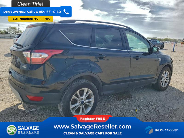 Used 2018 Ford Escape SE image 4