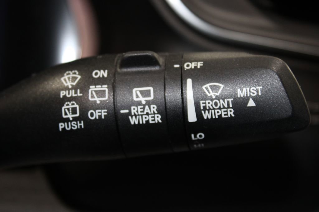 Used 2022 Jeep Grand Cherokee L Limited image 29