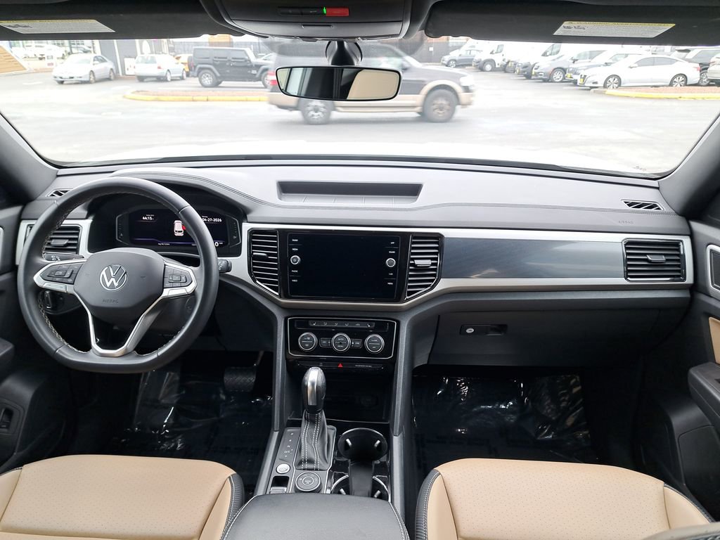 Used 2023 Volkswagen Atlas Cross Sport SE AWD/4WD image 18