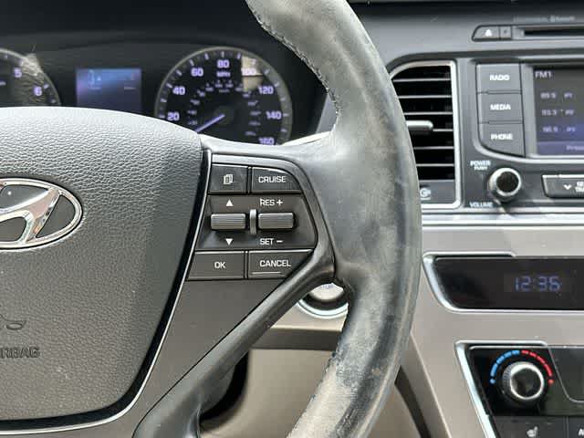 Used 2015 Hyundai Sonata Limited FWD image 9