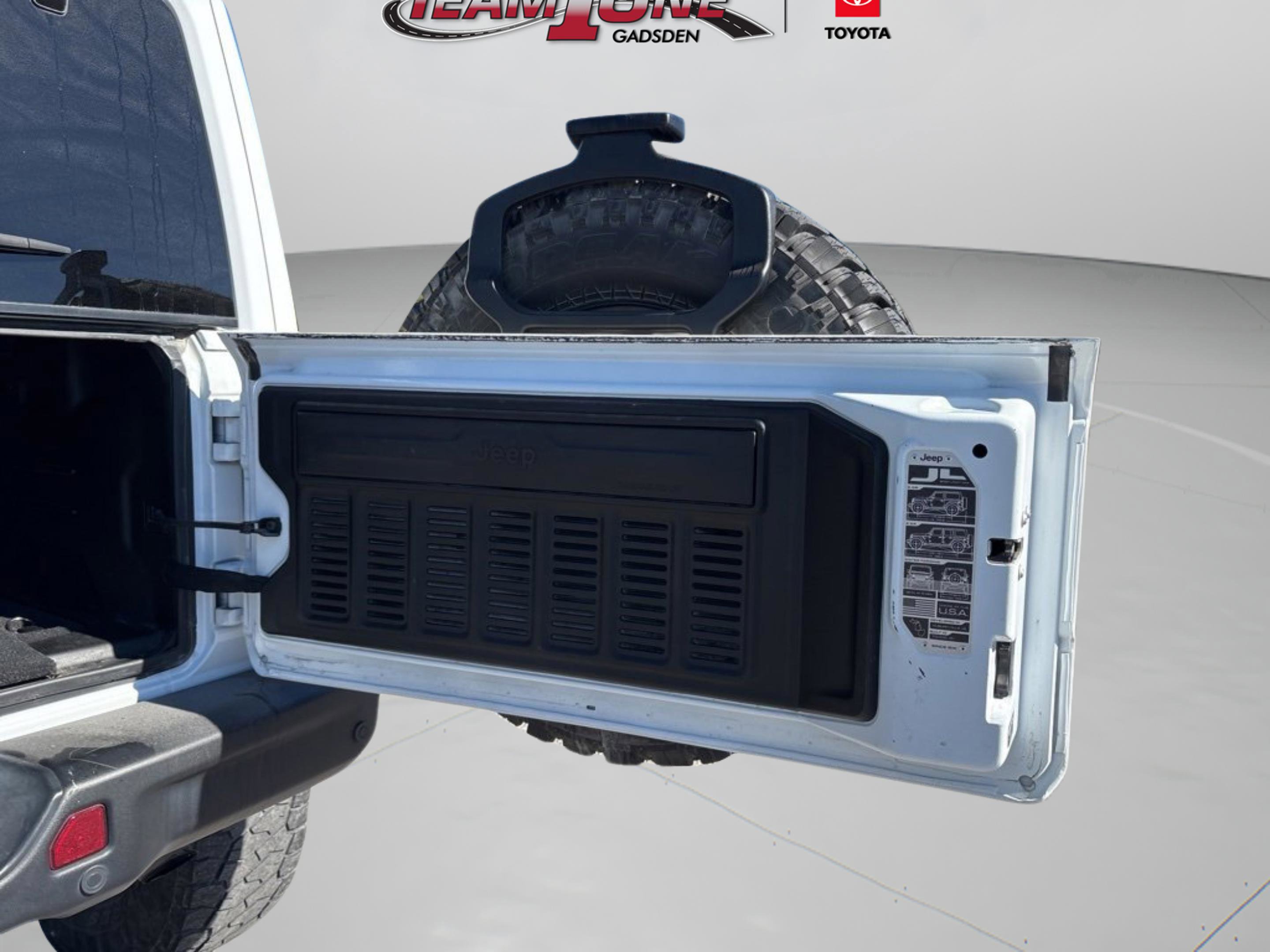 Used 2021 Jeep Wrangler Unlimited Rubicon image 29