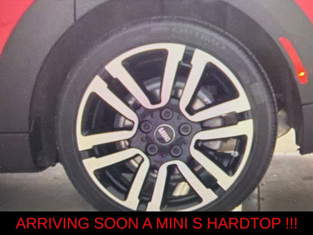 Used 2024 MINI Cooper S FWD image 12