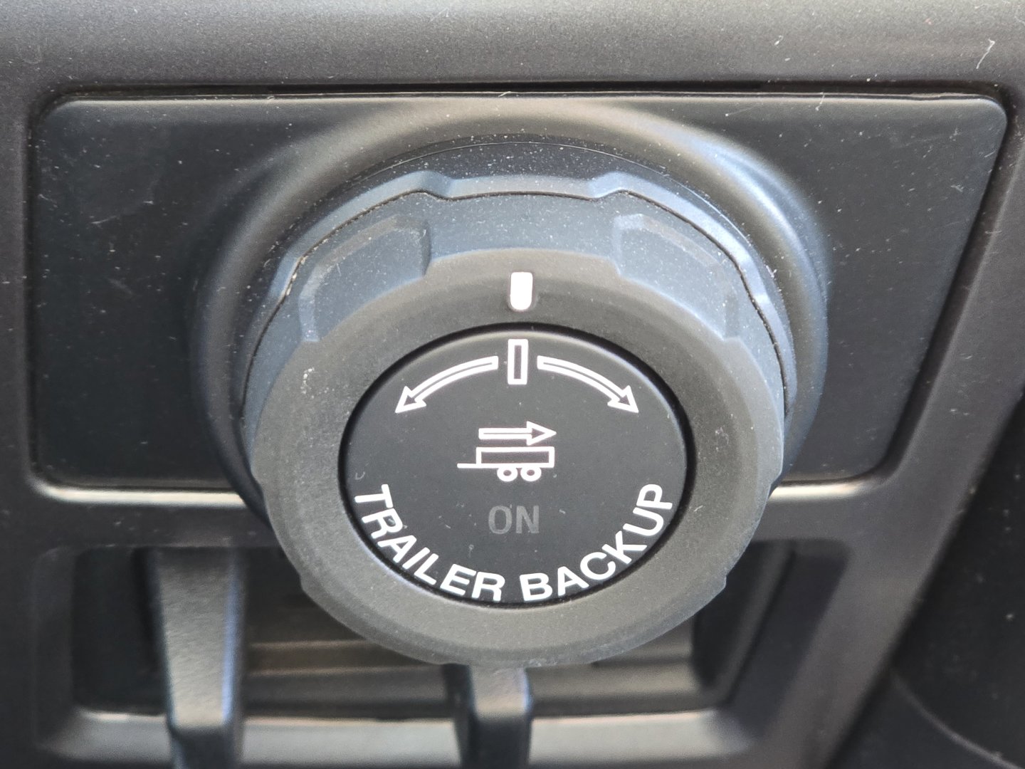 Used 2019 Ford F150 XLT w/ Equipment Group 302A Luxury image 13