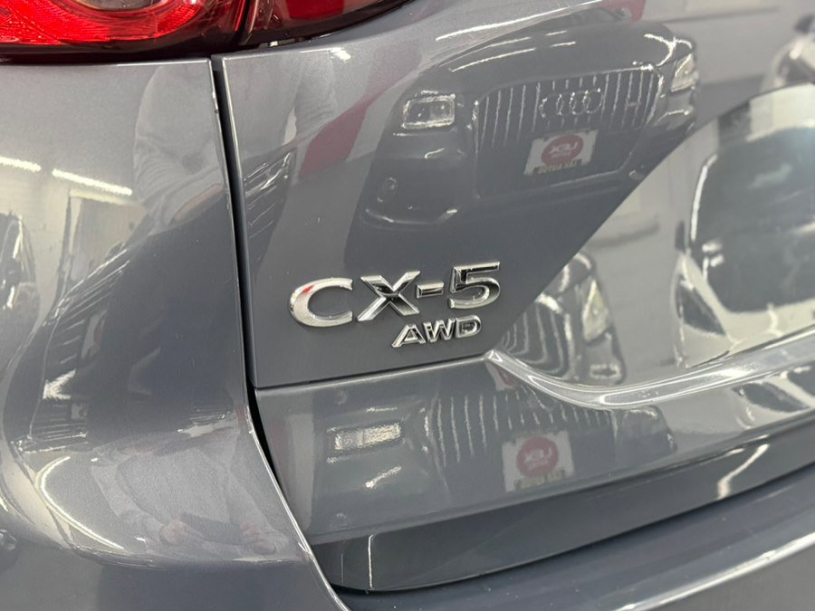 Used 2021 MAZDA CX-5 Carbon Edition image 14