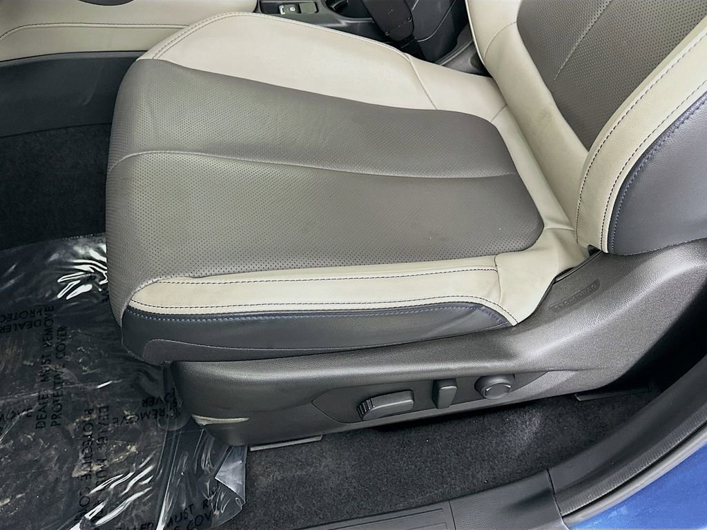Certified 2025 Subaru Forester Limited image 27