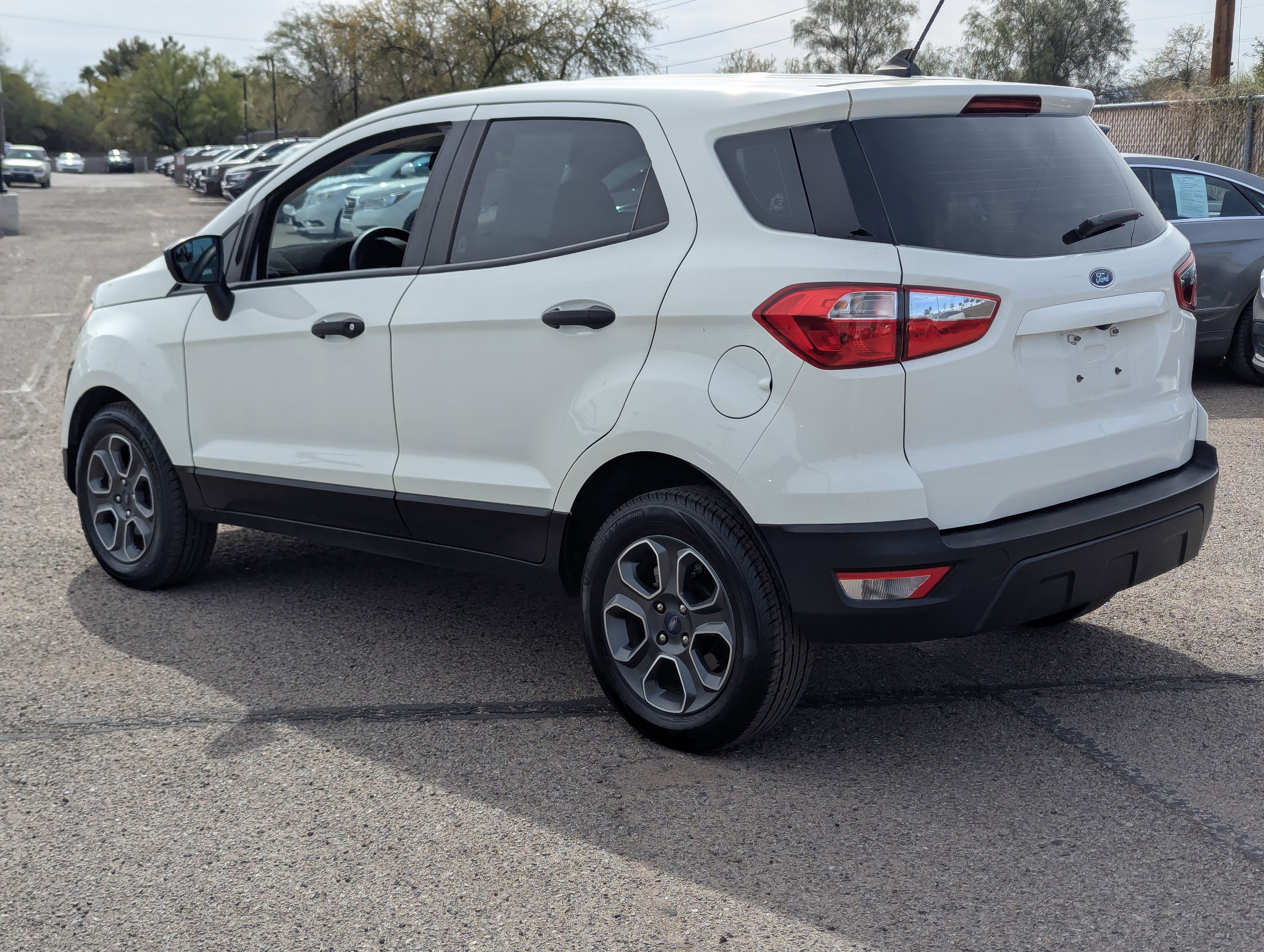 Used 2021 Ford EcoSport S image 4