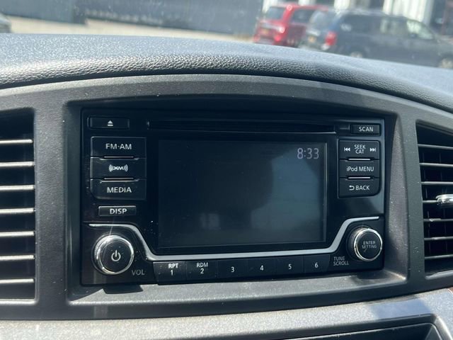 Used 2016 Nissan Quest SV FWD image 34