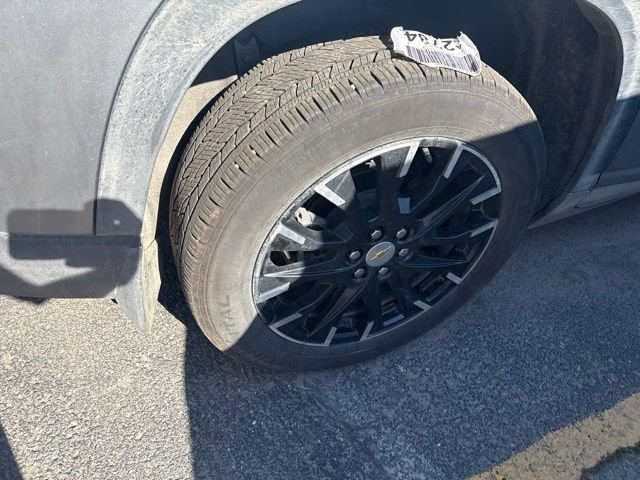 Used 2026 Chevrolet Traverse LT w/ Sun and Wheel Package AWD/4WD image 15