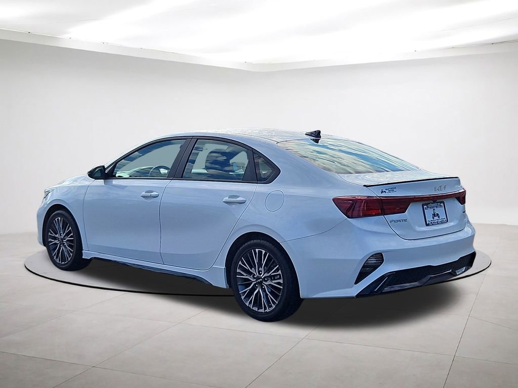 Used 2024 Kia Forte GT-Line w/ GT-Line Premium Package image 5