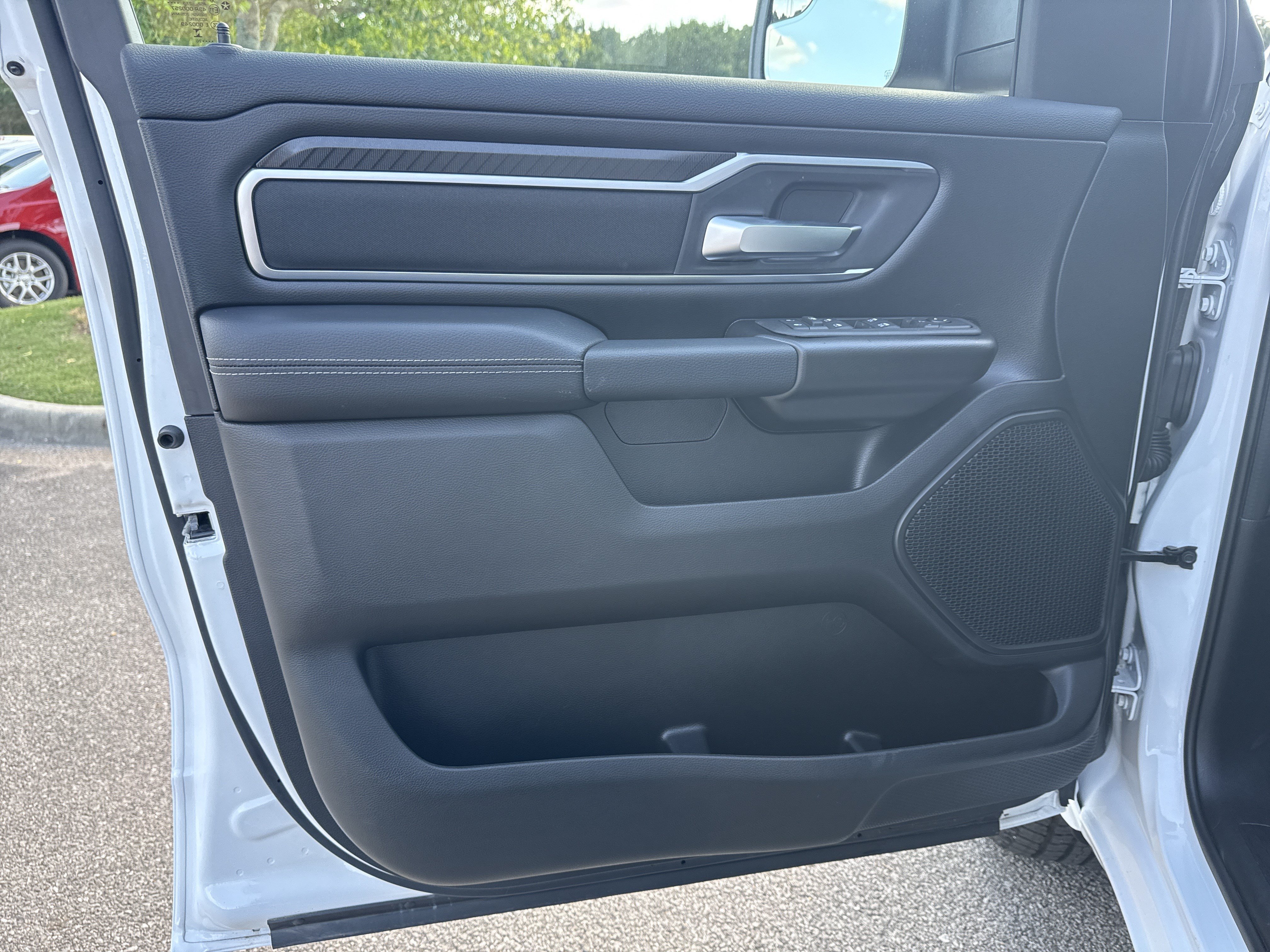 New 2026 RAM 1500 Big Horn AWD/4WD image 11