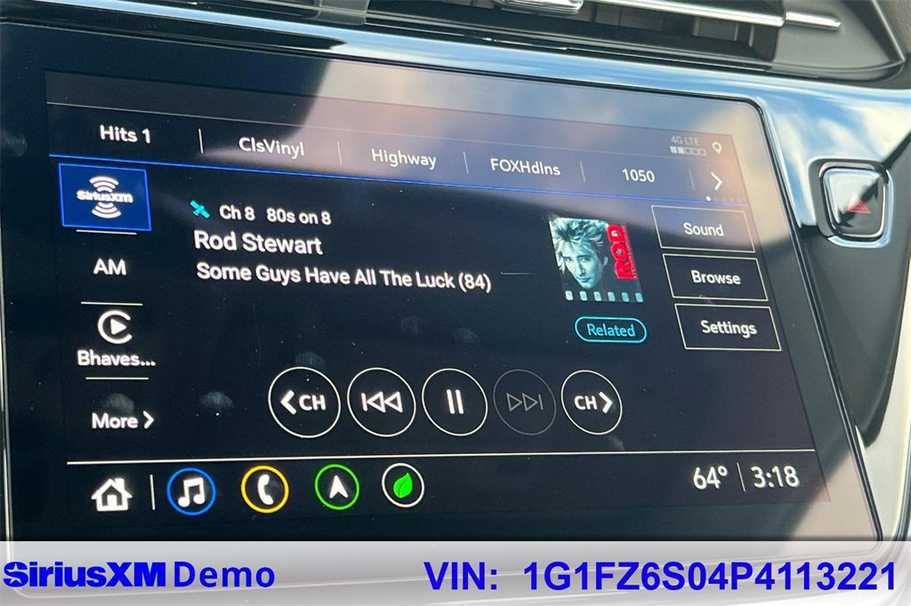 Used 2023 Chevrolet Bolt EUV Premier w/ Sun & Sound Package image 29