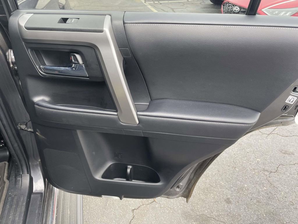 Used 2023 Toyota 4Runner Limited image 45