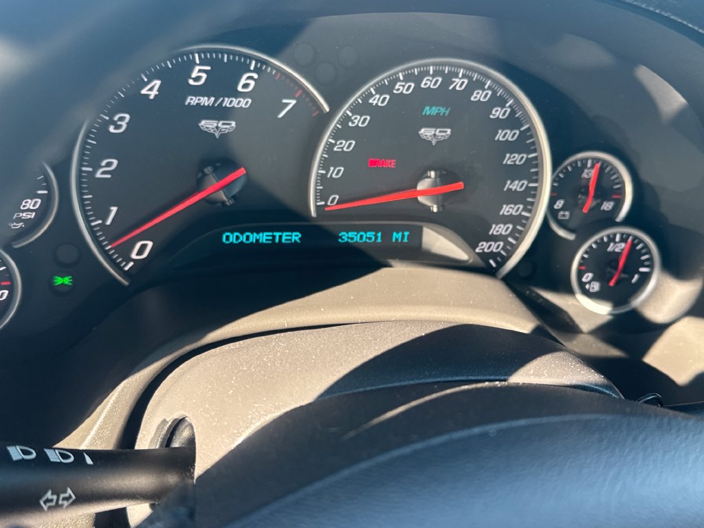 Used 2013 Chevrolet Corvette Grand Sport w/ 3LT Preferred Equipment Group RWD image 17