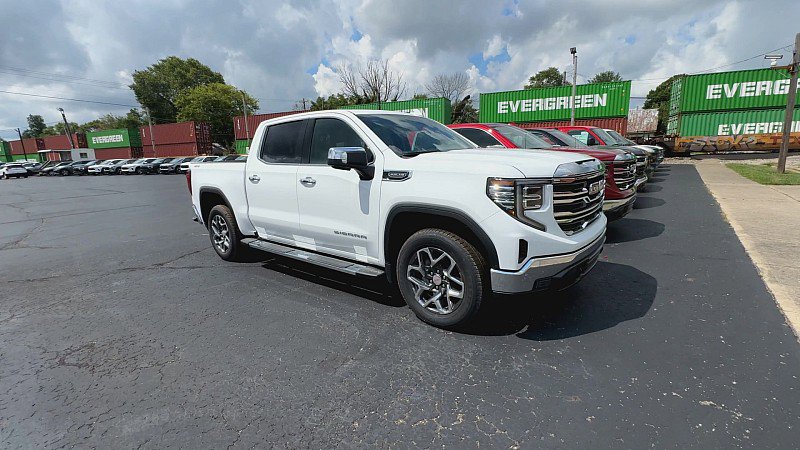 New 2026 GMC Sierra 1500 SLT w/ SLT Premium Package image 8