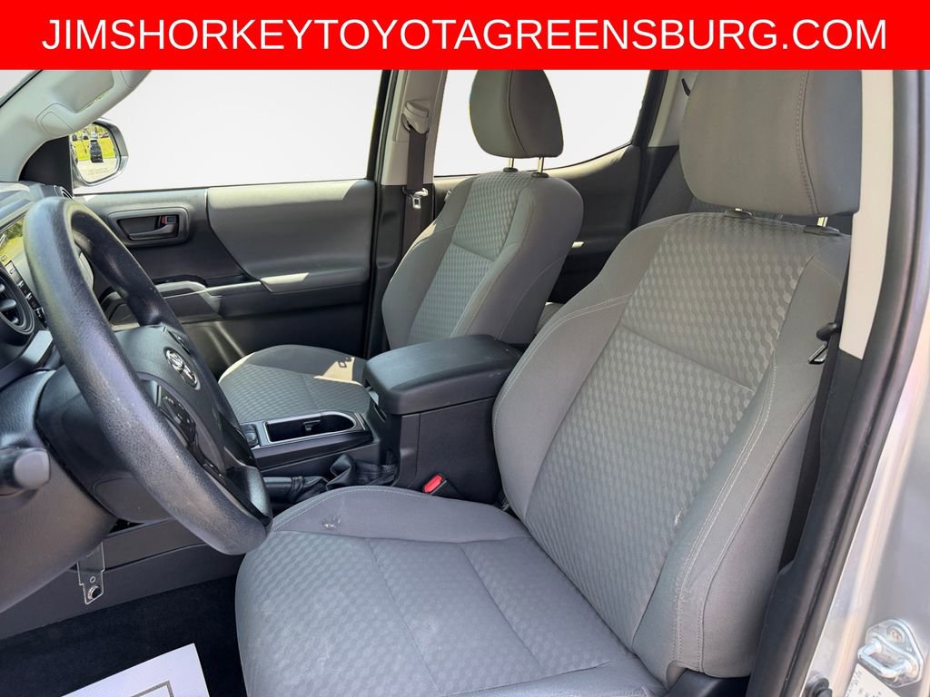 Used 2023 Toyota Tacoma SR AWD/4WD image 12