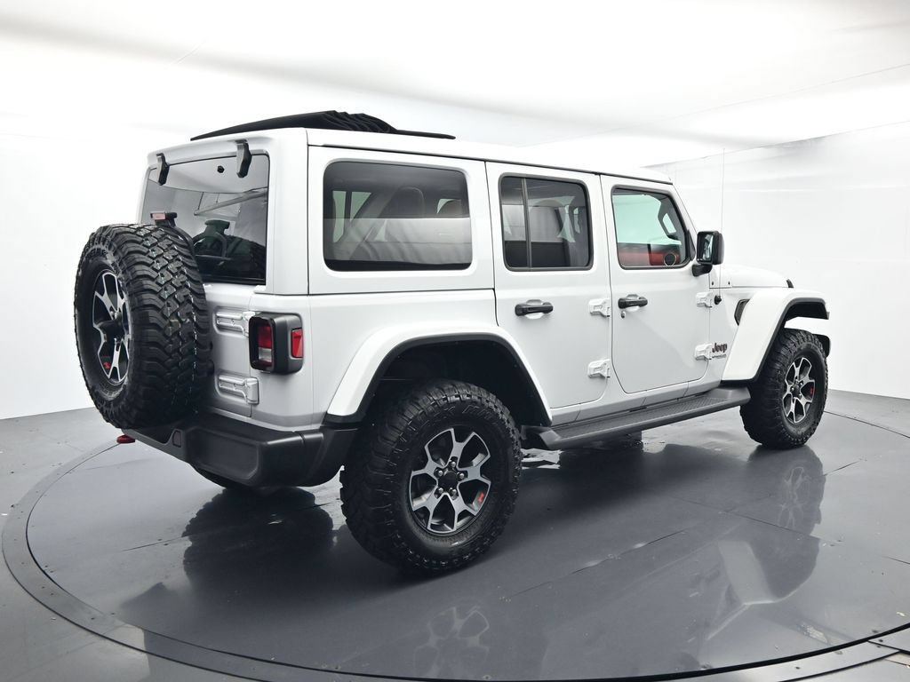 Used 2021 Jeep Wrangler Unlimited Rubicon w/ Cold Weather Group AWD/4WD image 15
