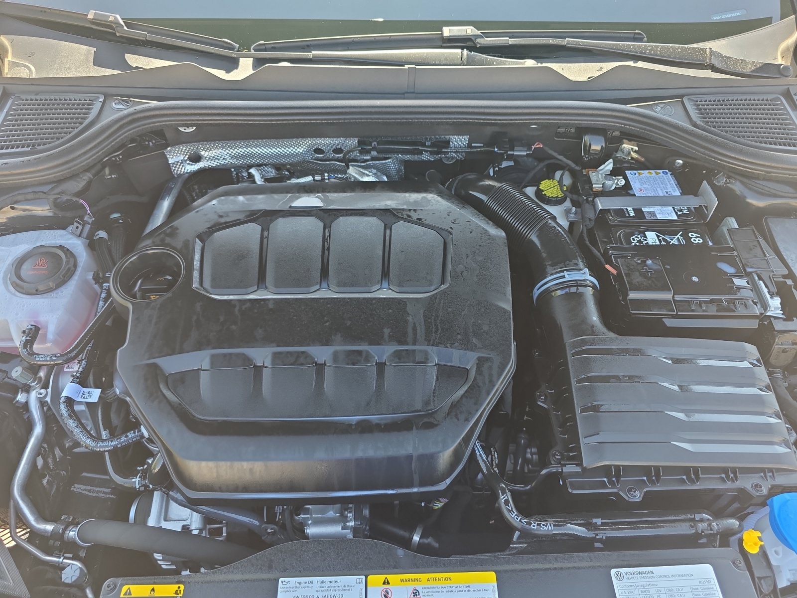 Certified 2025 Volkswagen Golf S FWD image 22