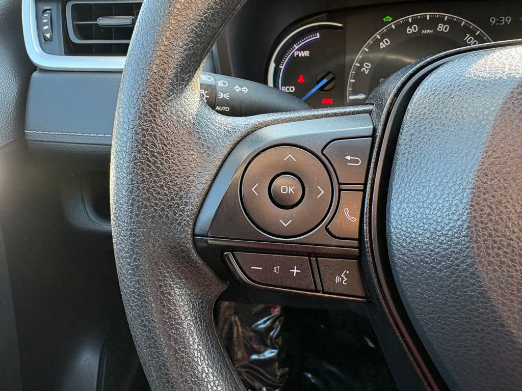 Certified 2025 Toyota RAV4 XLE AWD/4WD image 21