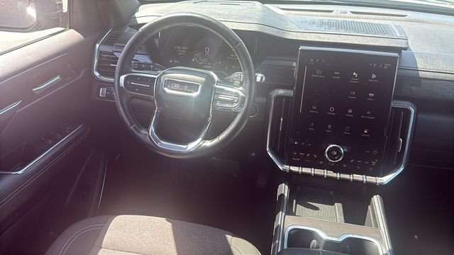 Used 2025 GMC Acadia Elevation FWD image 29