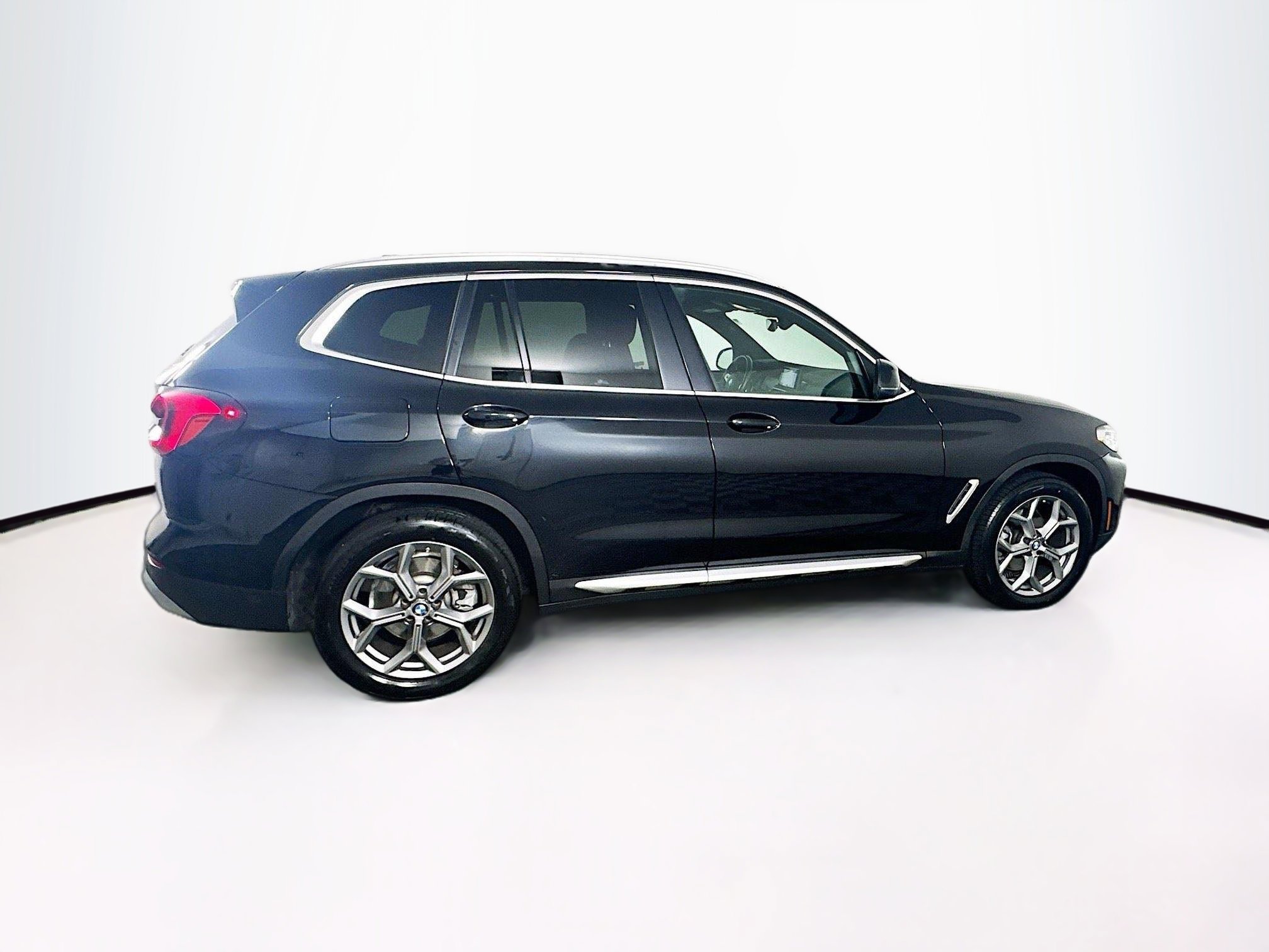 Used 2024 BMW X3 sDrive30i image 10