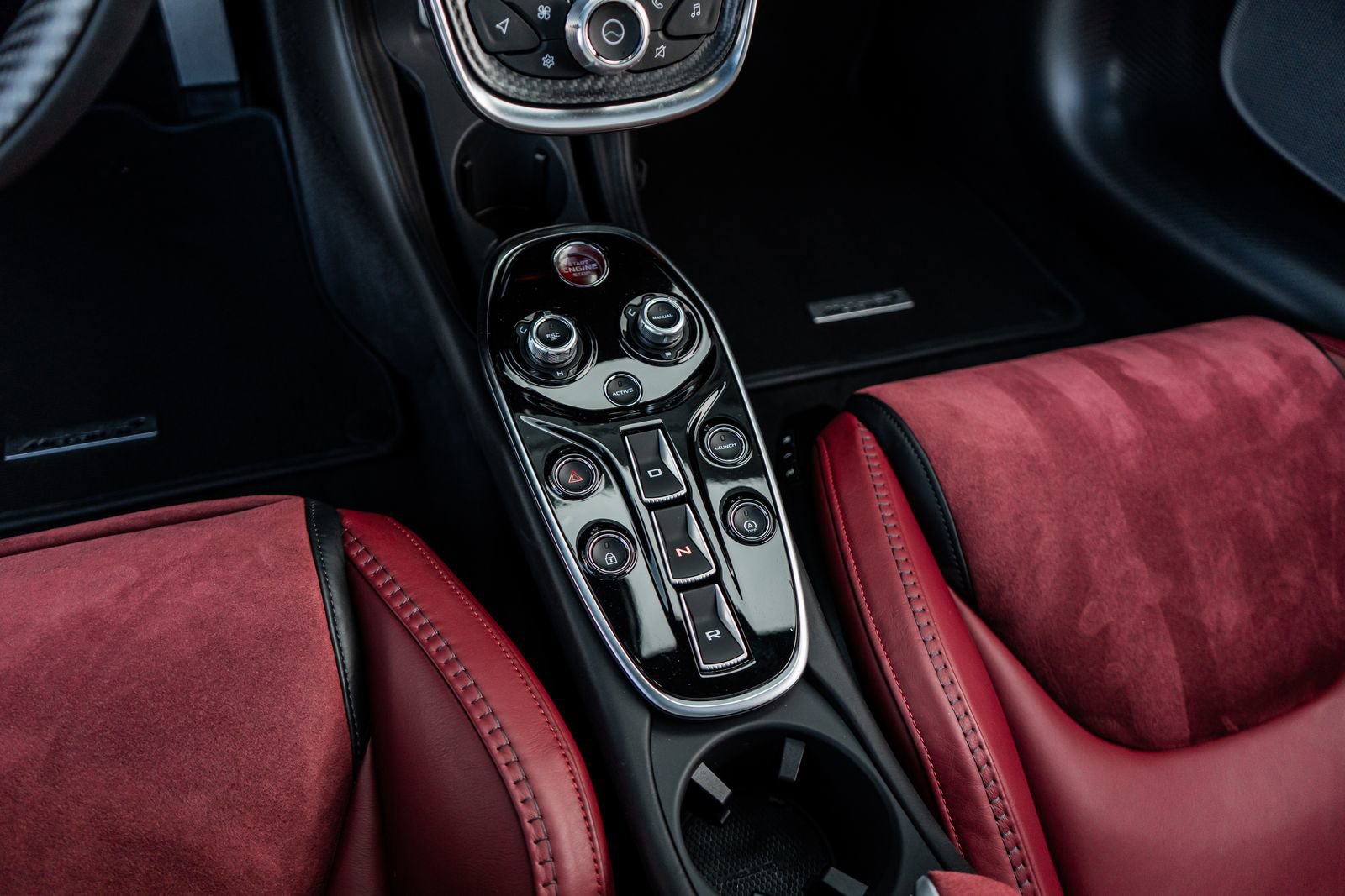 Used 2025 McLaren GTS image 33