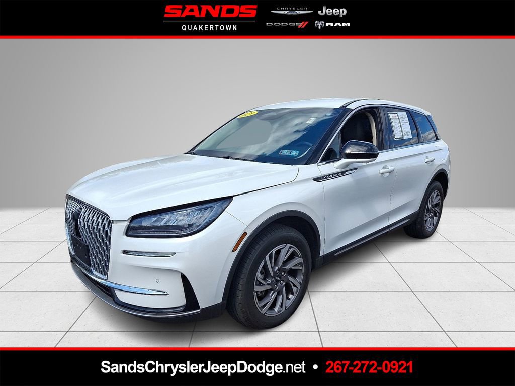 Used 2023 Lincoln Corsair AWD w/ Equipment Group 101A image 1