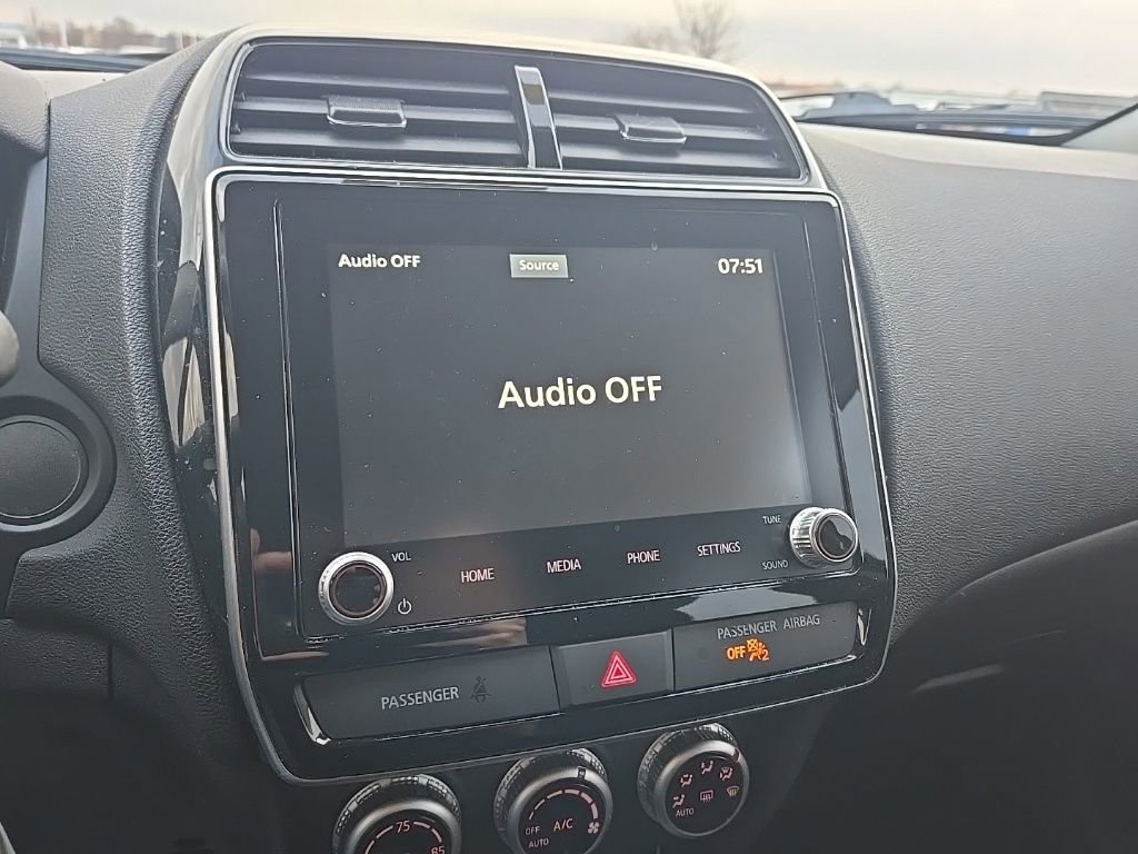 Used 2024 Mitsubishi Outlander Sport LE image 16