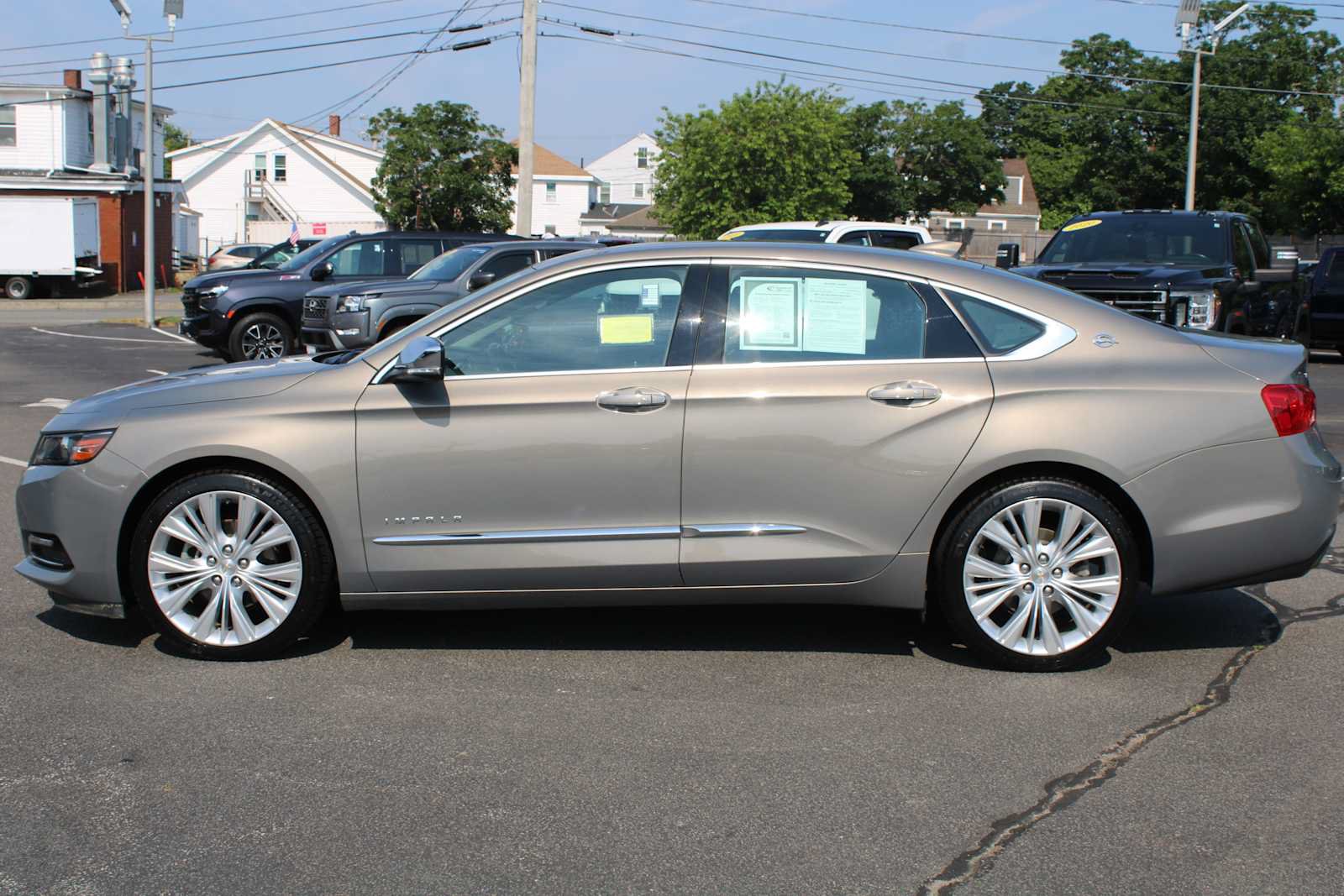 Certified 2018 Chevrolet Impala Premier w/ Premier Confidence Package FWD image 4