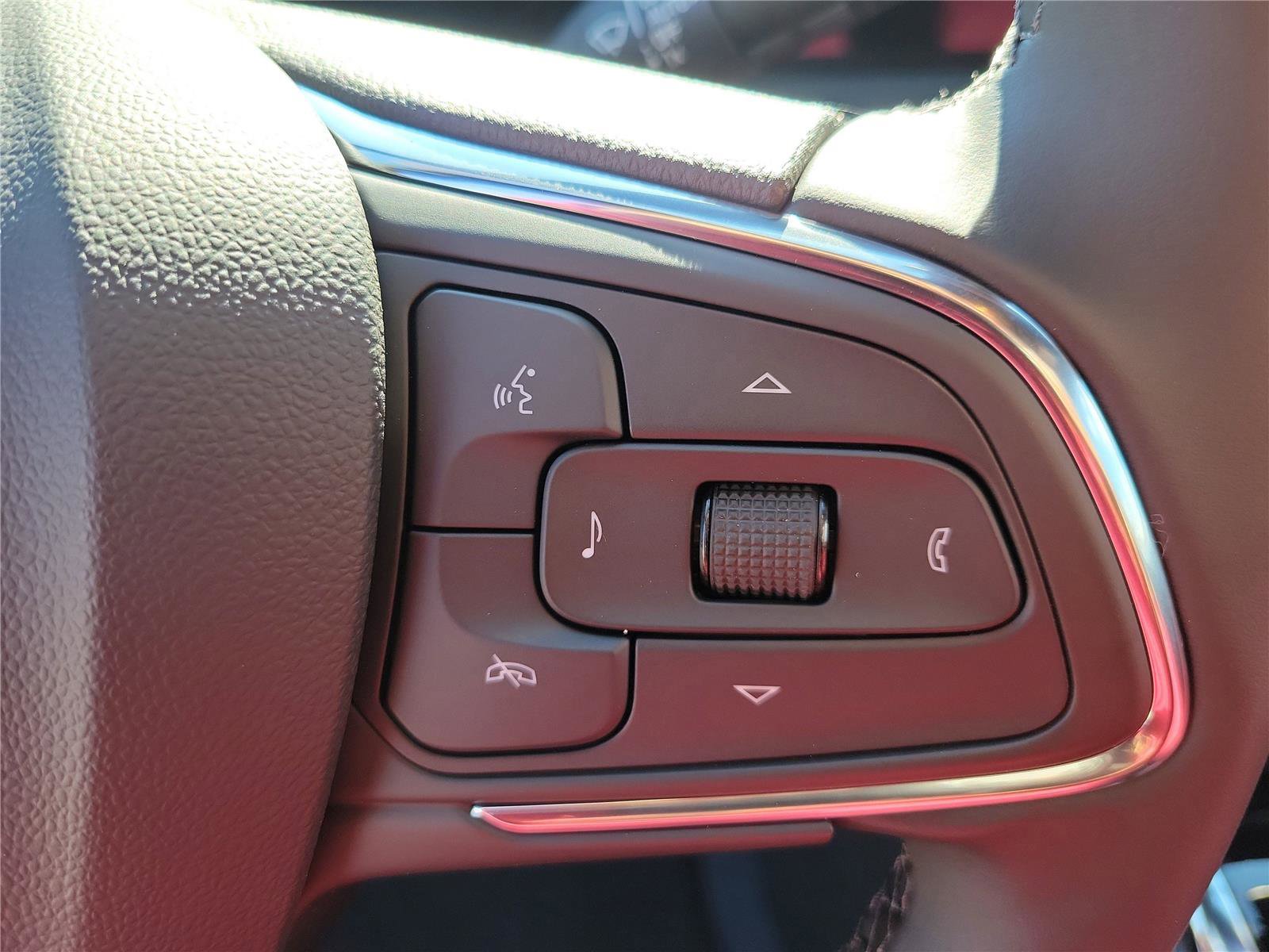 New 2026 Buick Envista Sport Touring image 25